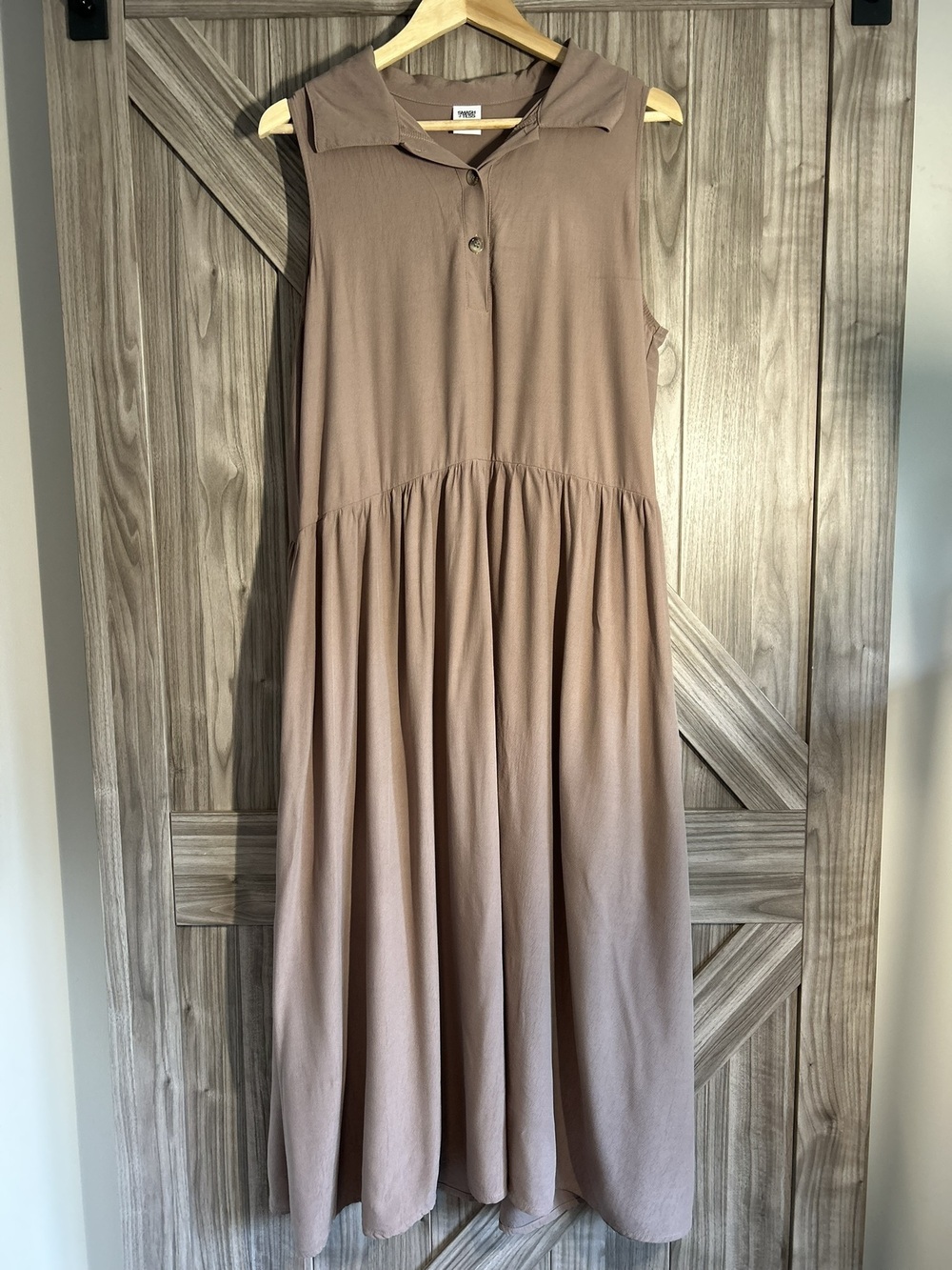 Smash + Tess Daphne Sleeveless Drop Waist Dress Neutral Tan L